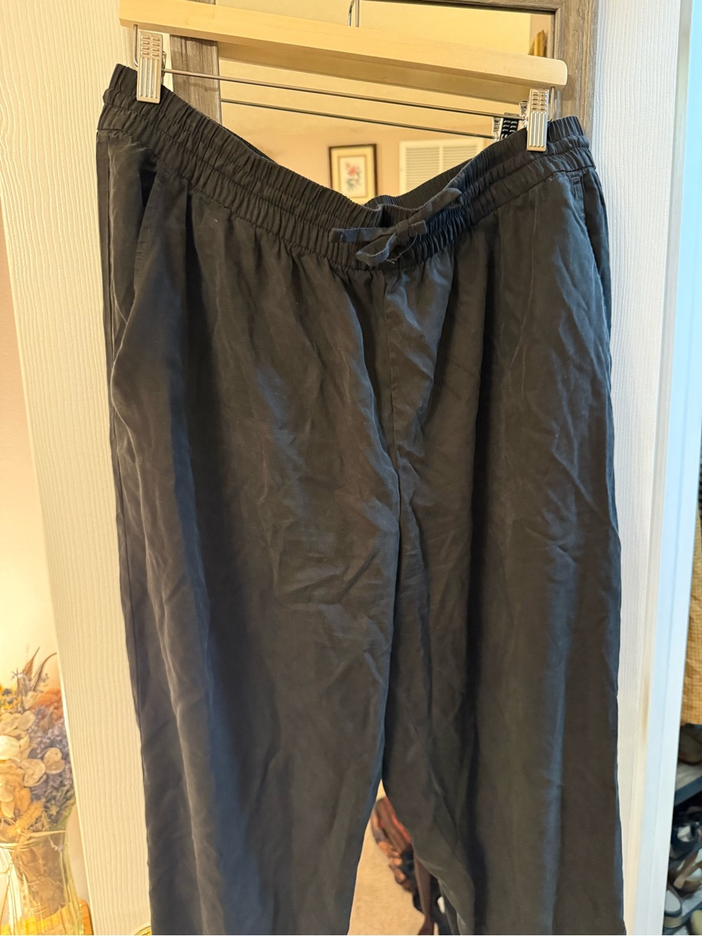 Everlane Drawstring Tencel Pants